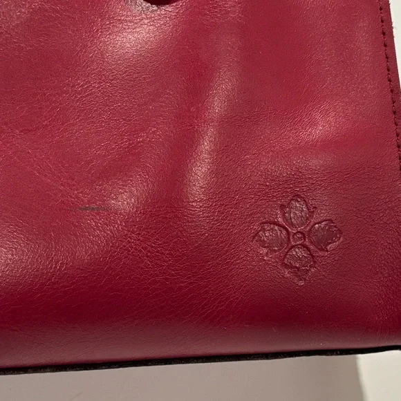 Patricia Nash Leather Calvi Handbag Crossbody in Red - Picture 12 of 15